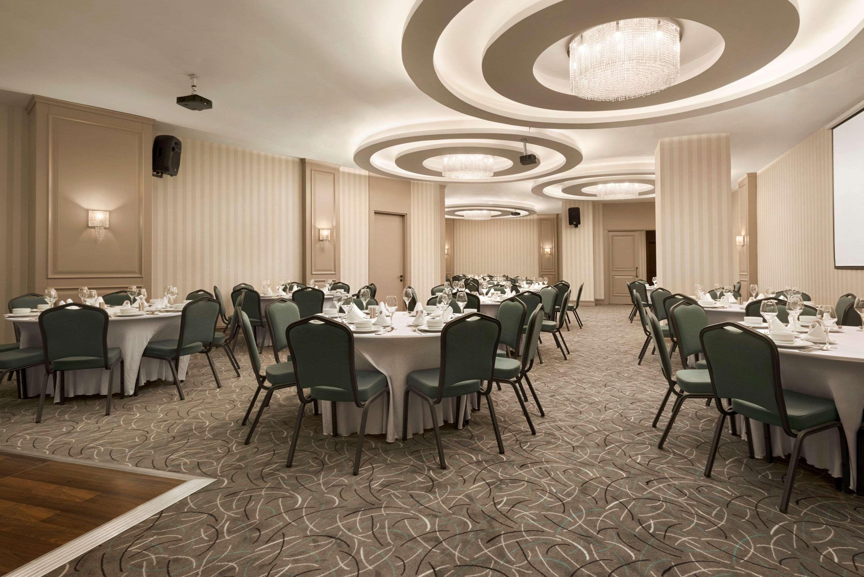 Отель Ramada By Wyndham Nilufer Бурса Экстерьер фото