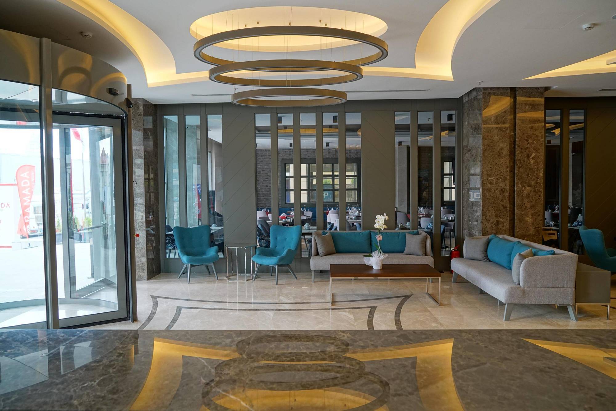 Отель Ramada By Wyndham Nilufer Бурса Экстерьер фото